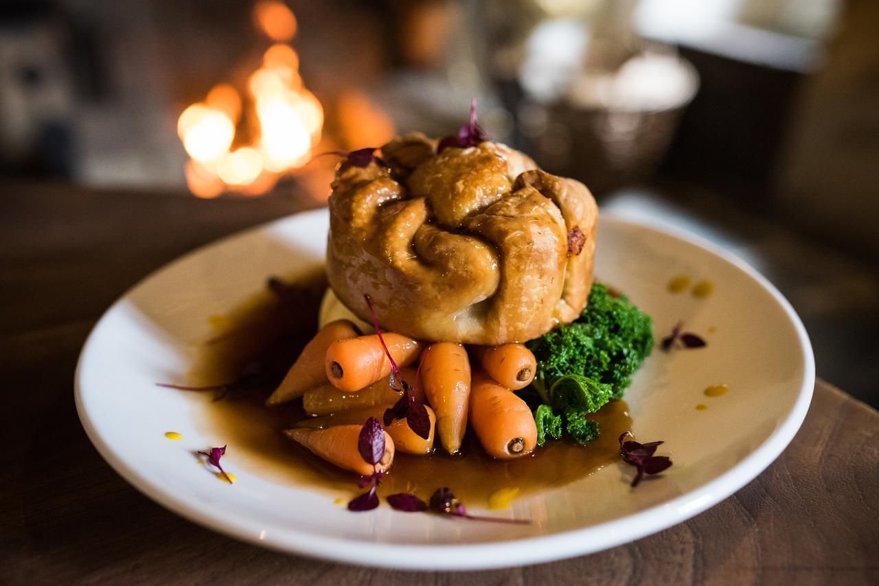 The Fleece Inn Bretforton Екстер'єр фото