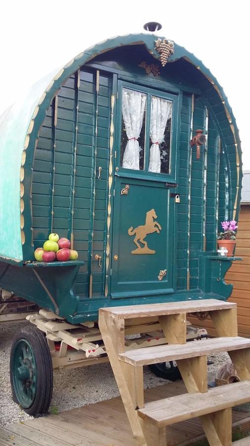 The Fleece Inn Bretforton Екстер'єр фото