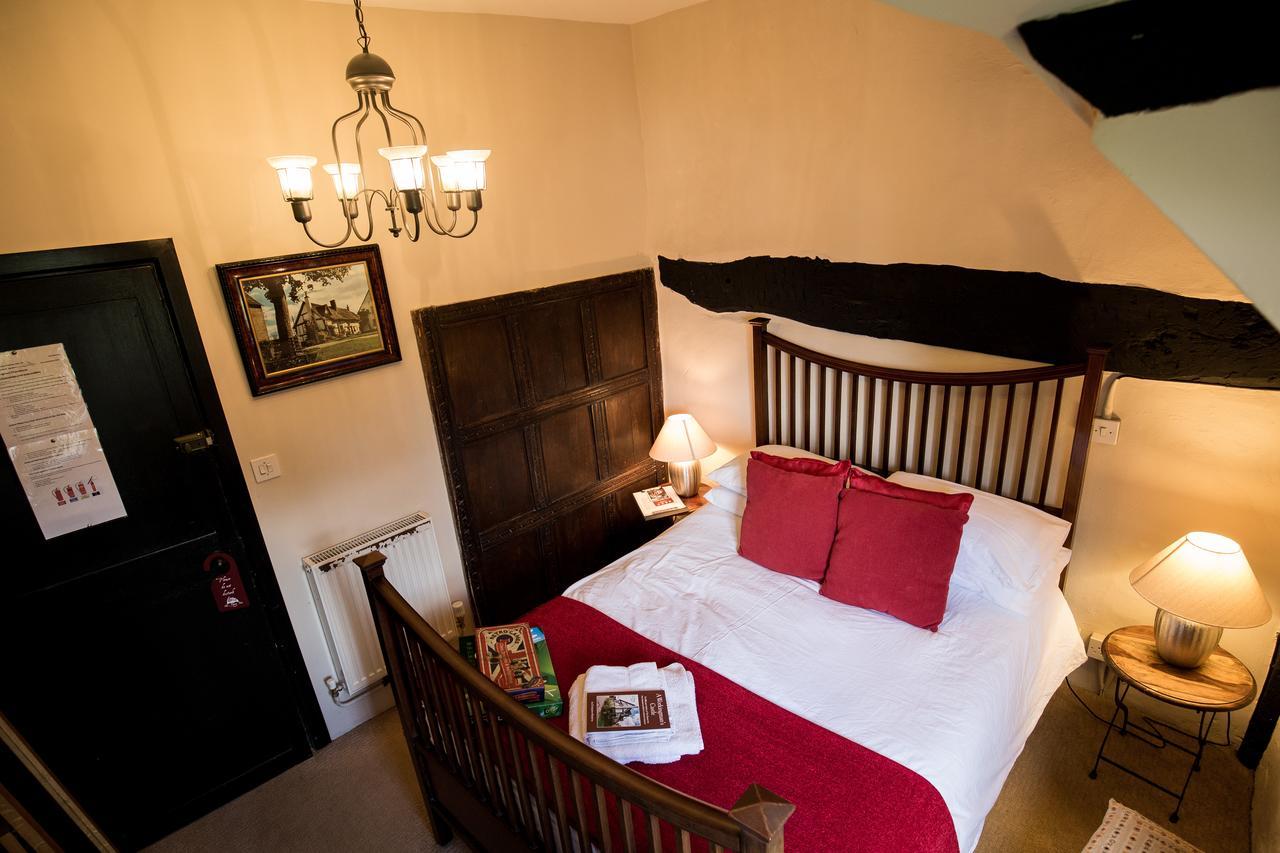 The Fleece Inn Bretforton Екстер'єр фото