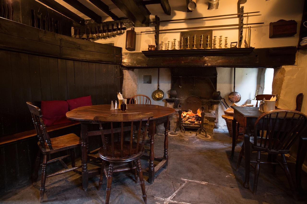 The Fleece Inn Bretforton Екстер'єр фото
