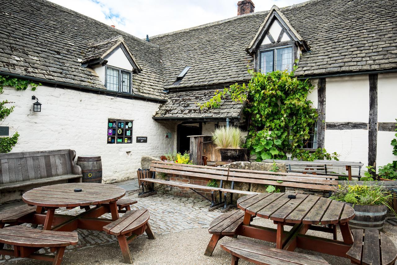 The Fleece Inn Bretforton Екстер'єр фото